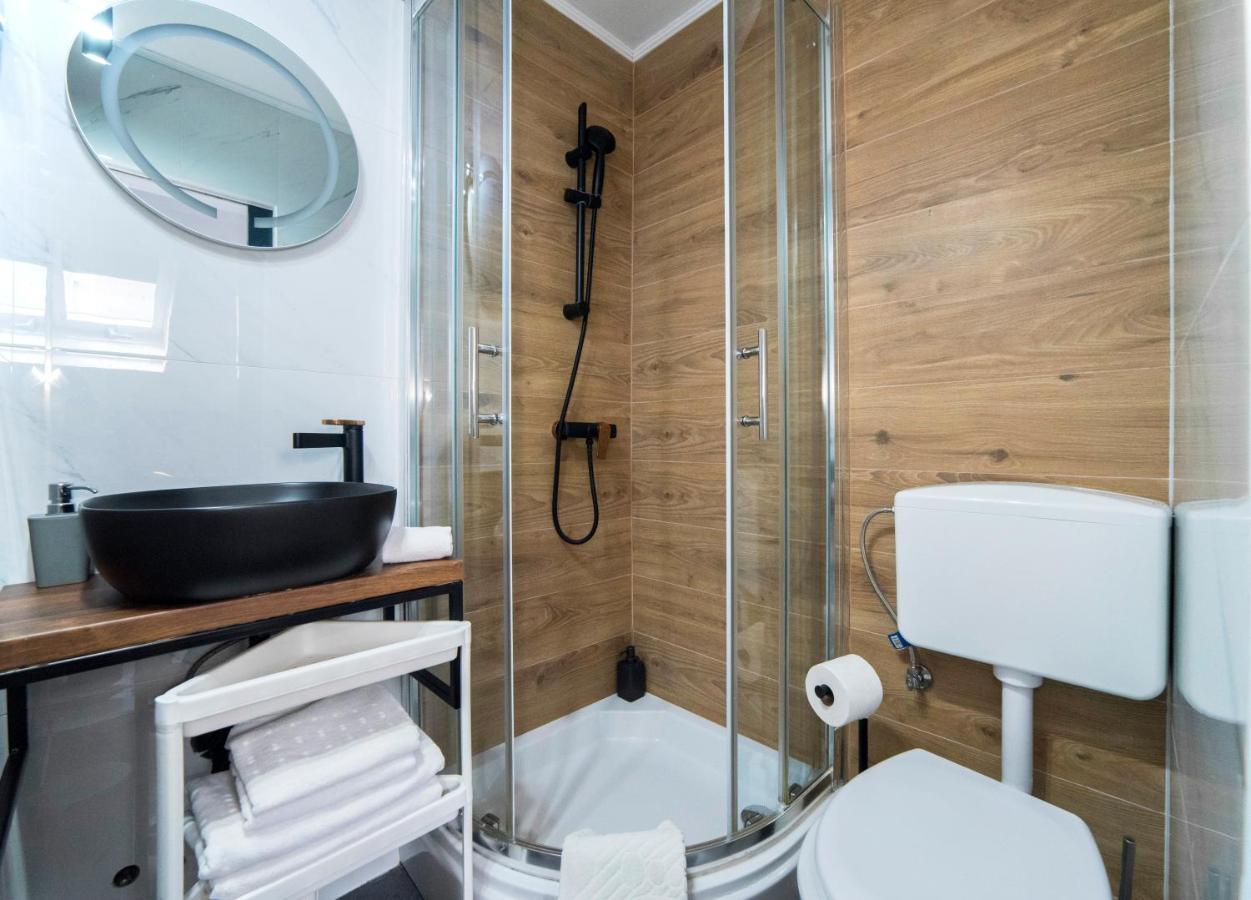 Manuela Studio Apartments, 4Th Floor, No Elevator Zagreb Extérieur photo